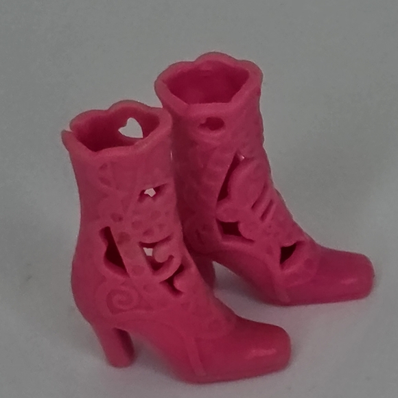 Mattel Barbie Fashionistas Hot Pink Cut-Out Ankle Heel Boots | Dream House - Picture 2 of 4